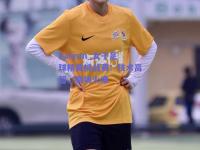 kaiyun_女子足球精英挑战赛：技术高超，赛场火爆